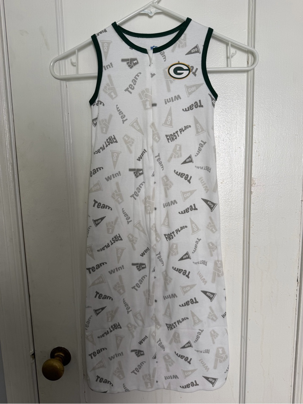 NFL Green Bay Packers Trim White Sleeveless Kids Sleep Sack NWOT